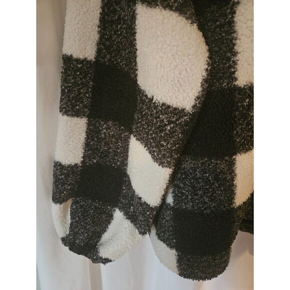 LOFT Buffalo Plaid Snap Collar Sherpa Top Black White Granola Lumberjack SZ XXL - Picture 3 of 8